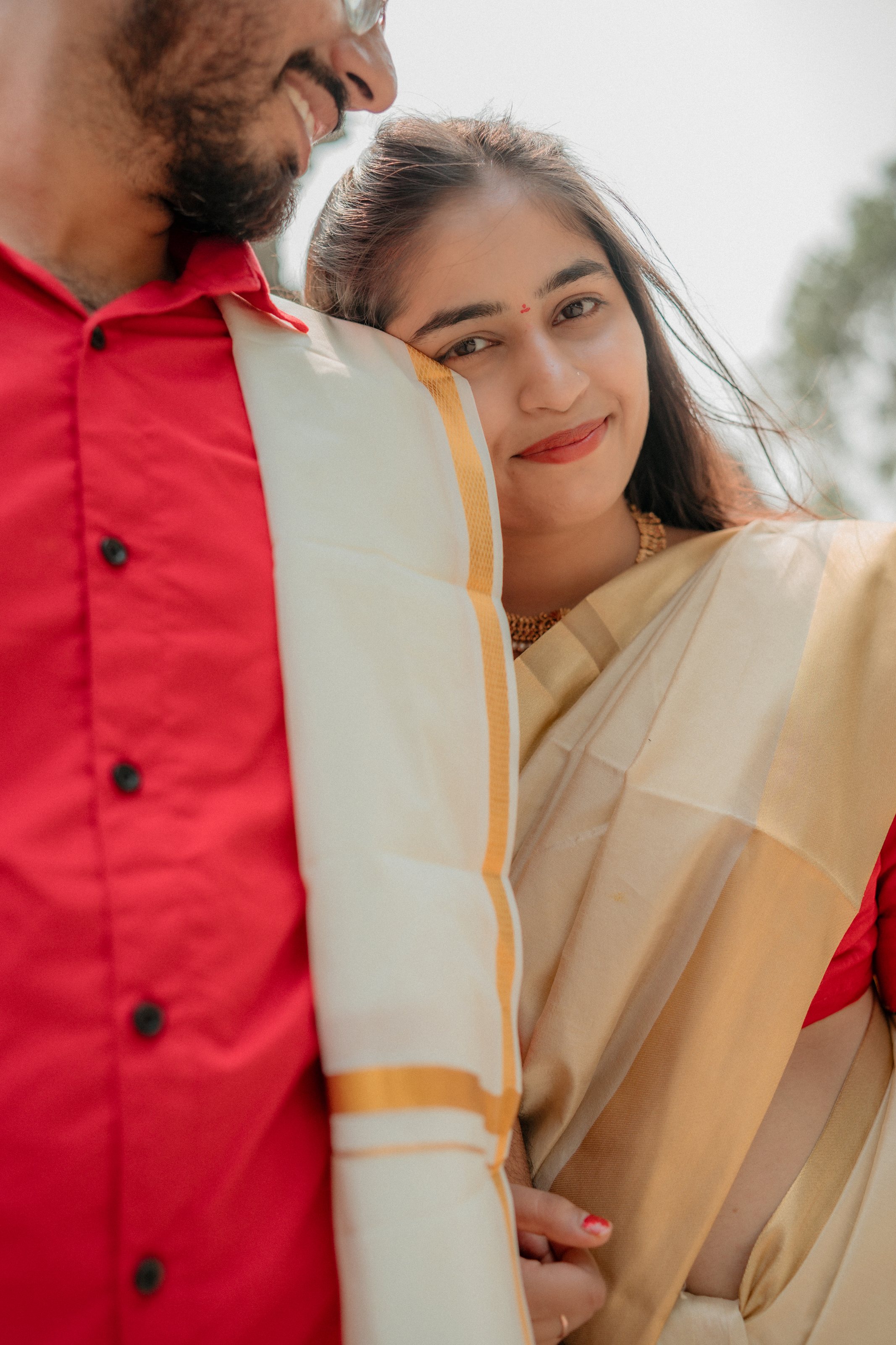 Ishika & Utsav frame 12