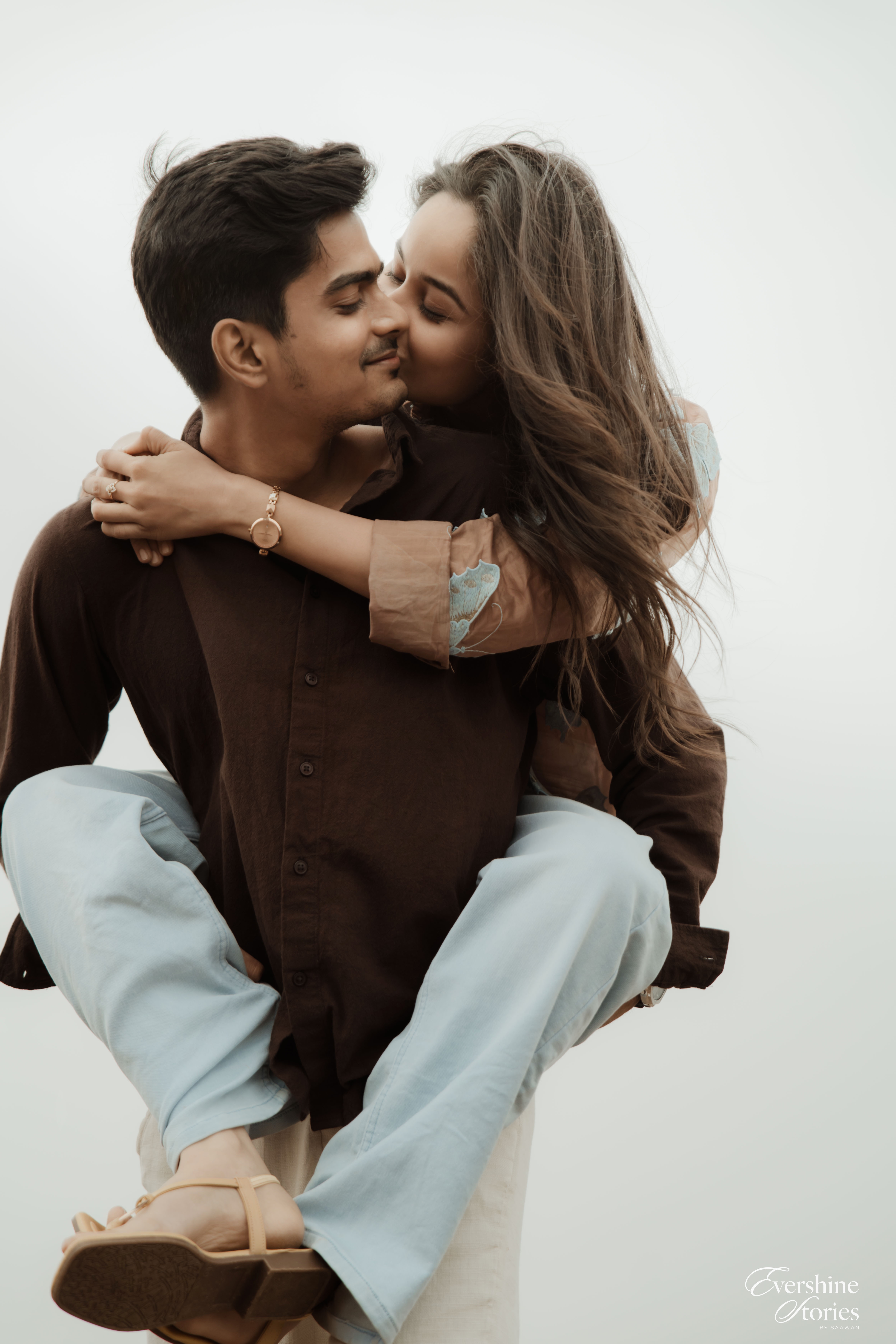 Parth & Aish frame 4