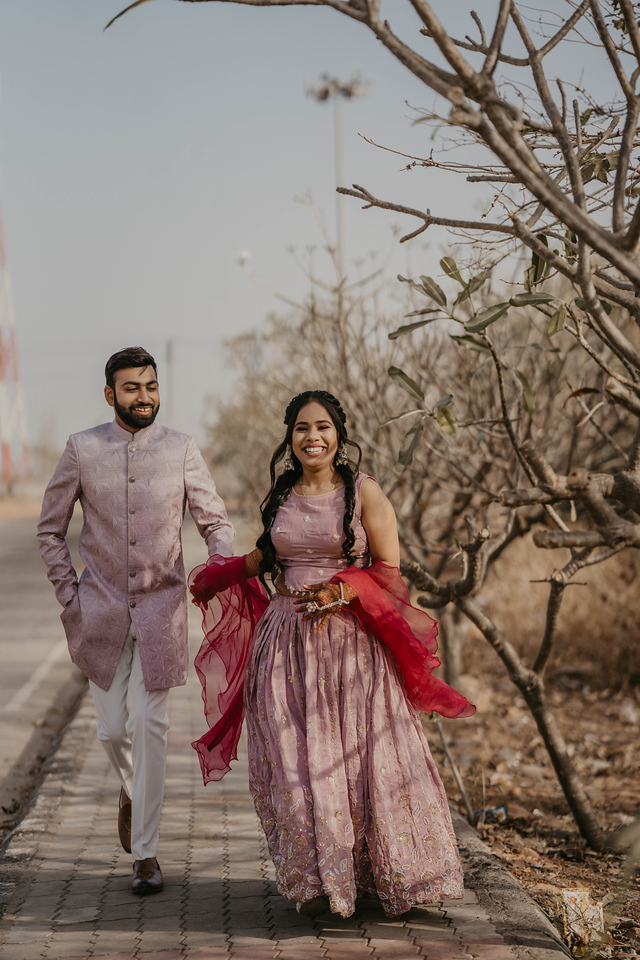 Piyush & Divyani frame 1