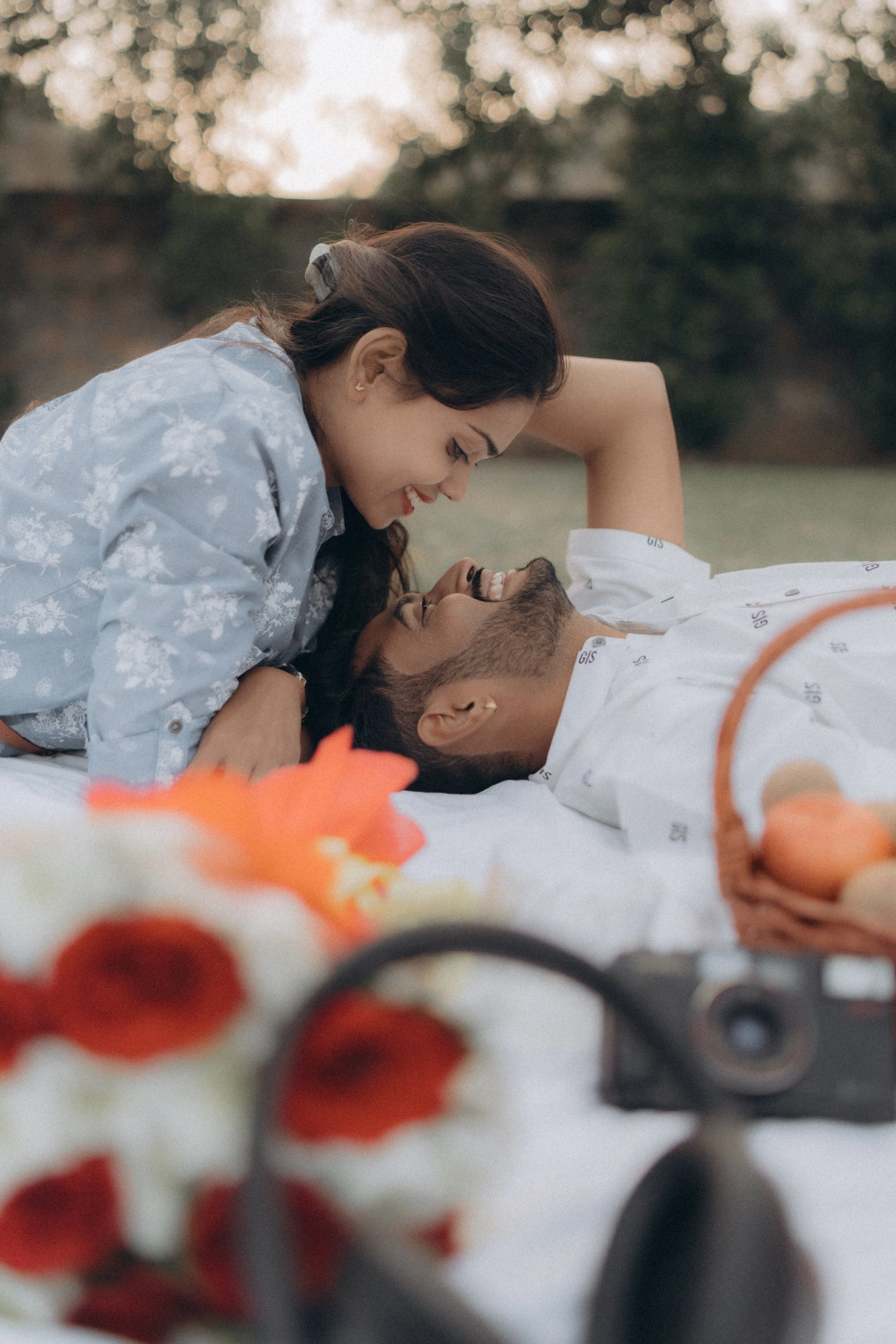 Vipul & Ravina frame 11